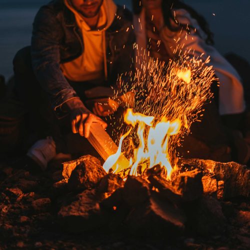 firepit-shutterstock_1785099968-lr_optimized